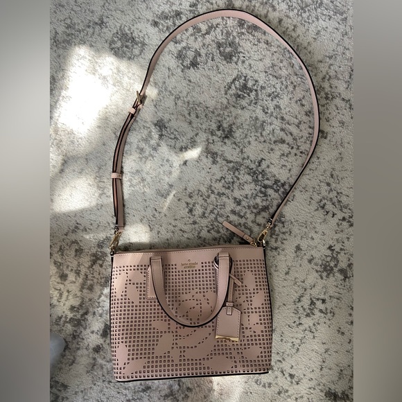 Kate Spade Purse - Picture 1 of 8